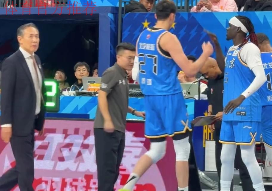 垃圾时间也没让打！北京重签奥莫特引热议 南苏丹队长沦为替补“吉祥物”